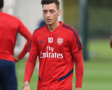 澳门特区赌场：扎卡瘀伤未痊愈，厄齐尔因病缺席